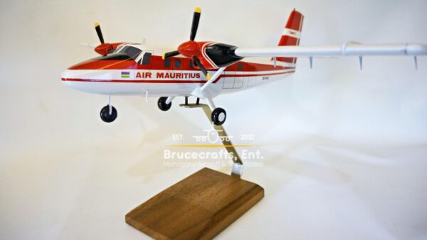 de Havilland Canada DHC-6-300 Twin Otter Air Mauritius 3B-NAB - Image 2